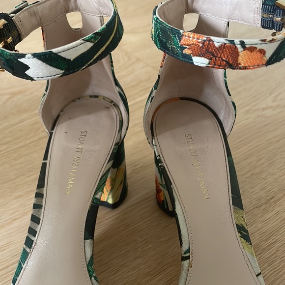 Stuart Weitzman Green Floral Plant Heels - Picture 6 of 9